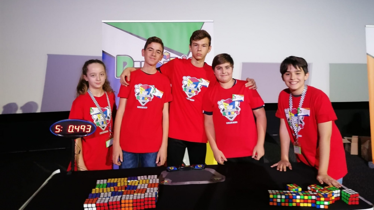 Equipo rojo el Colegio Sagrada Familia.