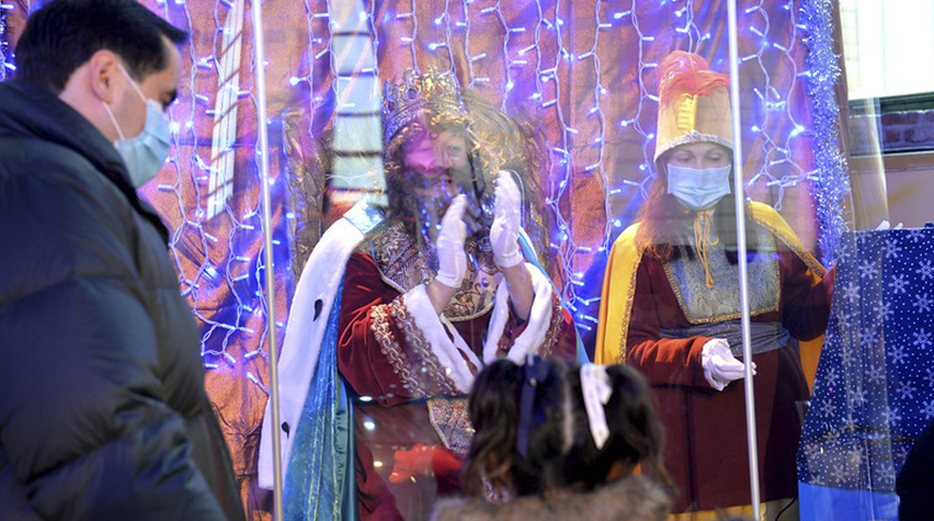 Una de las visitas a los Reyes Magos que tienen lugar en El Lavadero.