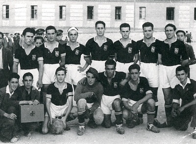 Gloria de Pistones - Julián Acisclo, Celedonio “Cele”, Manuel Sainero, Ramón Rodriguez, Ricardo Fúster, Pagaza, Algora y Amaro Otero, José Martos, Gonzalo Arteaga, Julián Regueiro, Arsenio Cobo “Lupi” y otros