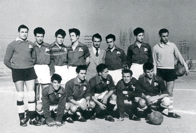 ADASA 1958 - Mario, “Chule”, Masete, “Miguelocho” (…) Luis Ávalos, “Poli” y Luis Sainero, “Jamba”, Nicolás, Juan Jiménez, “El rubio” y Pedro