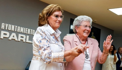 Ana Otero, hija y presidenta CD la Paz, y Aurora Rodriguez, presidenta de Honor