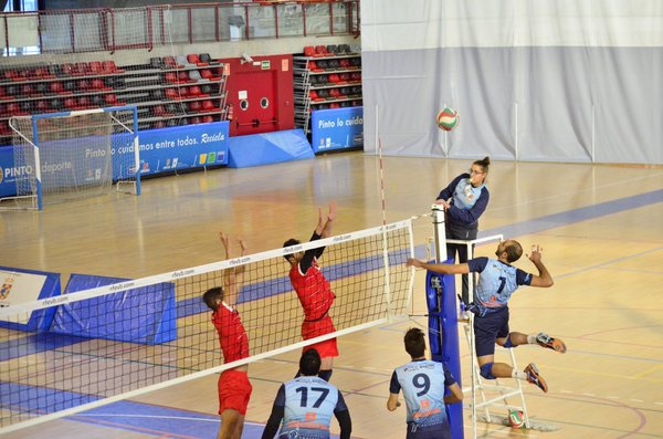 CV Pinto 2 – 3 Universidad de Valladolid