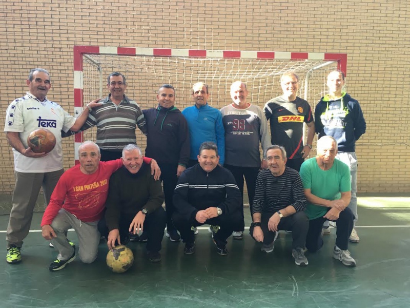 Grupo de fútbol del centro Santa Rosa de Lima de Pinto.