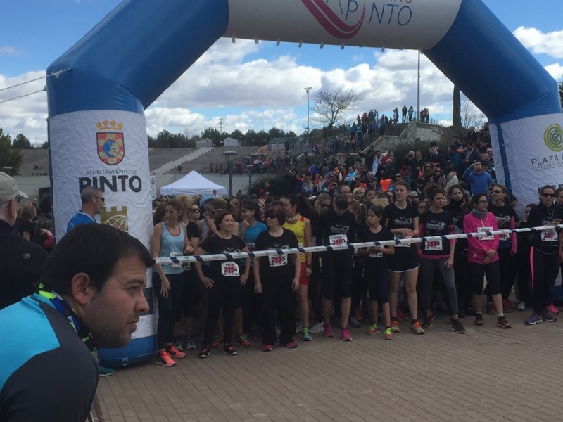 Salida de la Carrera de la Mujer de Pinto.