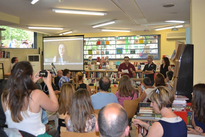 Un momento de la presentación de "Dulce introducción al caos".