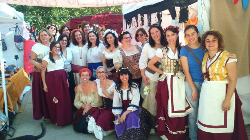 La Asociación Arte-Sano de Pinto durante la III edición del Festival Renacentista.