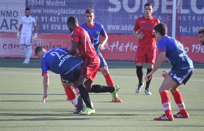 Atlético de Pinto 0 – 0 Móstoles URJC | Imagen: Atlético de Pinto.