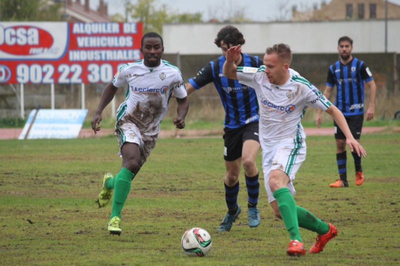 AD Parla 1 – 1 Atlético de Pinto.