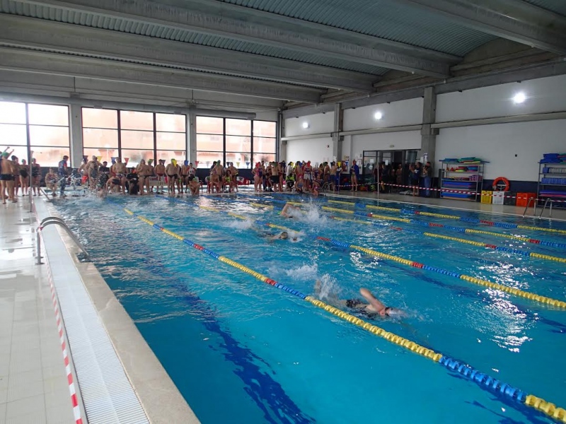 El equipo Pinto-Lega, campeón de la Pinto Swim 2017.