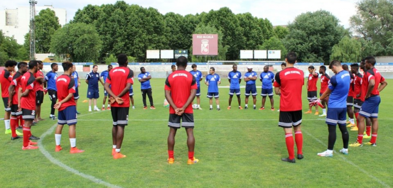 El futbolista rojinegro Boriba, convocado por Guinea Ecuatorial.