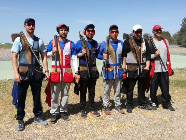 Tiradores del Club de tiro de Pinto.
