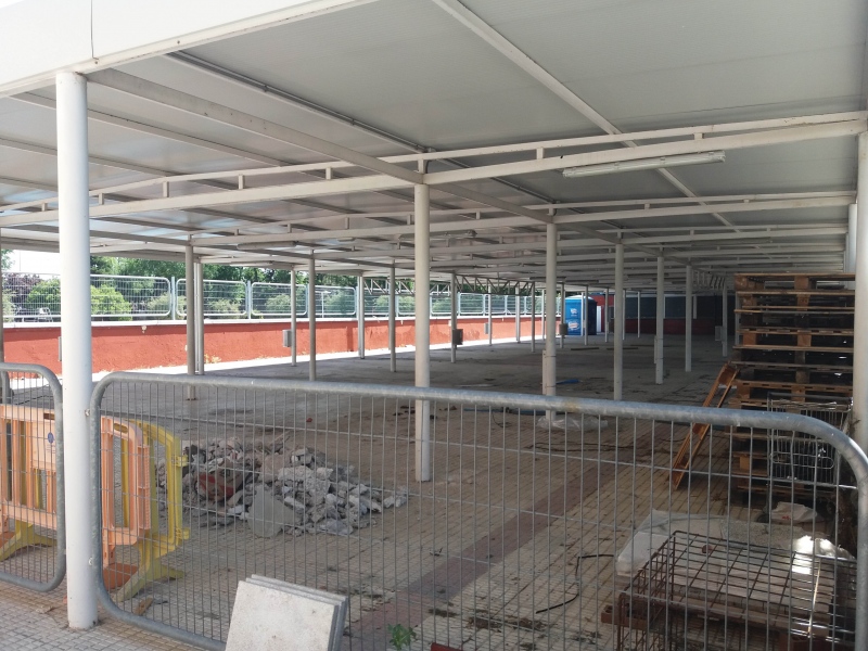 Obras en la piscina de verano de Pinto.