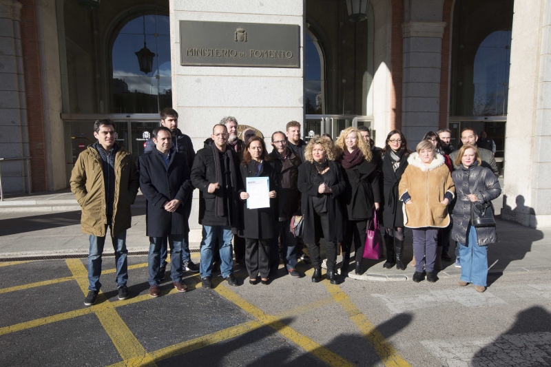 Representantes de los municipios descontentos con la línea C-3.