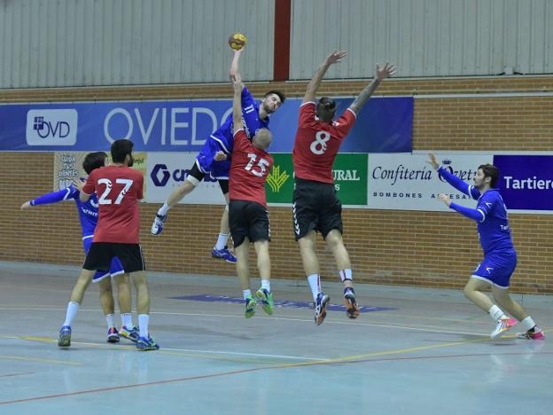 BM Pinto 18 – 24 Procoaf Gijón | Francisco Sánchez.