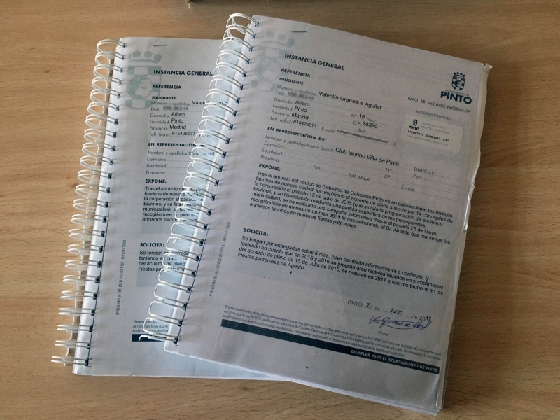 Firmas presentadas por el Club Taurino Villa de Pinto.