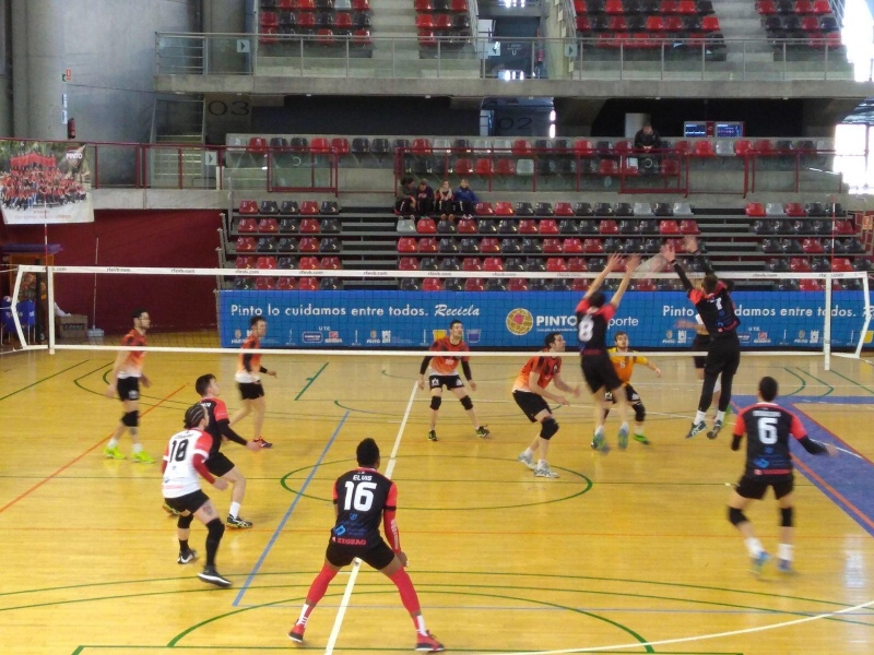 CV Pinto 3 – 1 Universidad de Burgos.