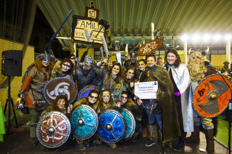 ‘La familia vikinga’, murga ganadora del concurso de Carnaval de Pinto.