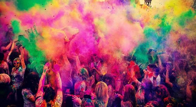 Fiesta Holi.