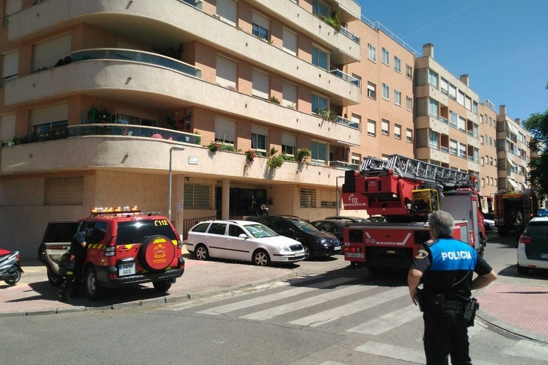 Actuación conjunta de Policía Local y Bomberos.