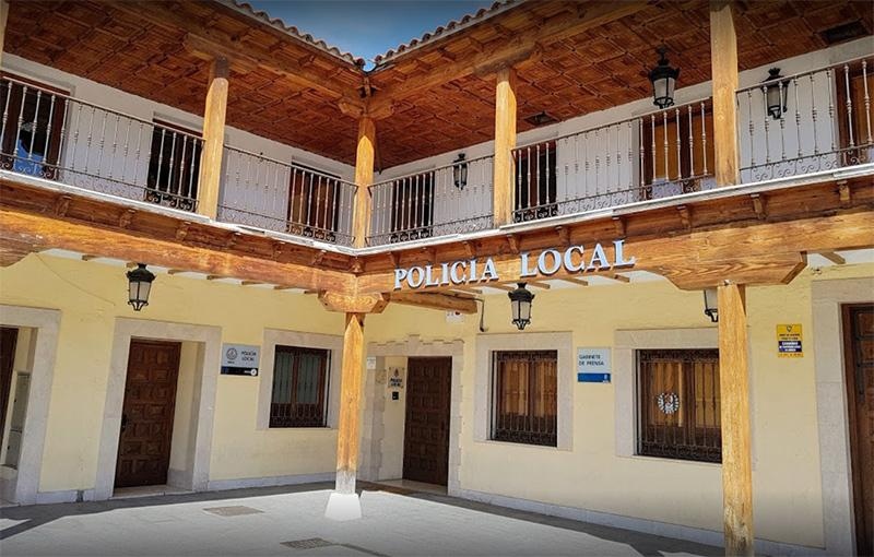 Edificio de la Policía local de Pinto.