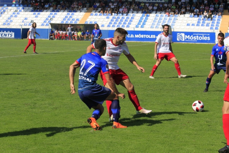 Móstoles 1 – 2 Atlético de Pinto.