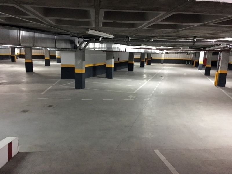 Garaje subterráneo del barrio de Buenos Aires.