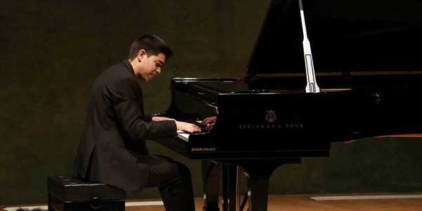 Rubén Russo.