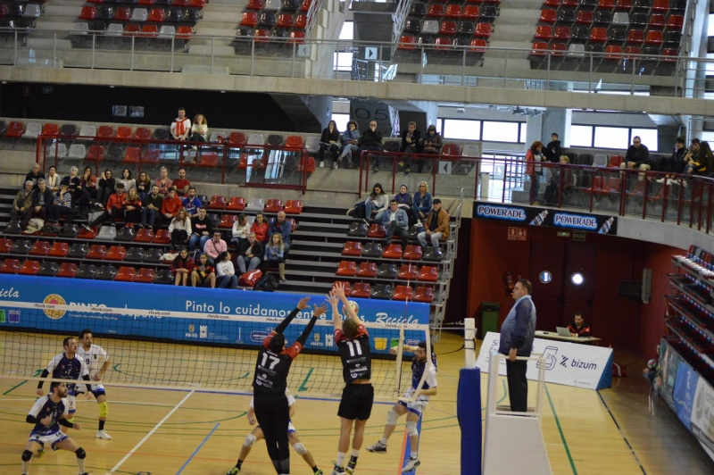 Tarragona 3 – 0 CV Pinto.