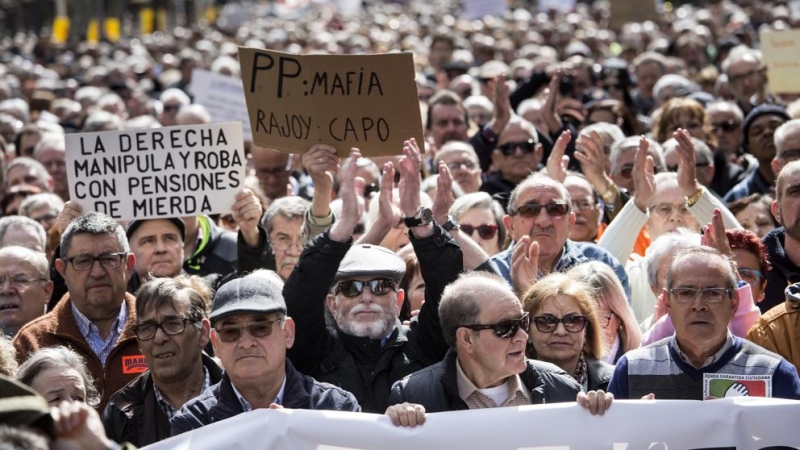 Manifestación por "unas pensiones dignas".